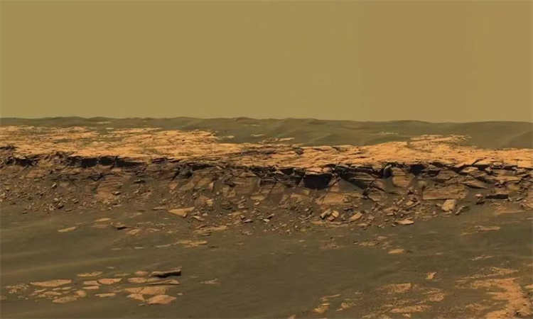 沉默前4天 机遇号传回一张异常清晰全景图（探测火星）