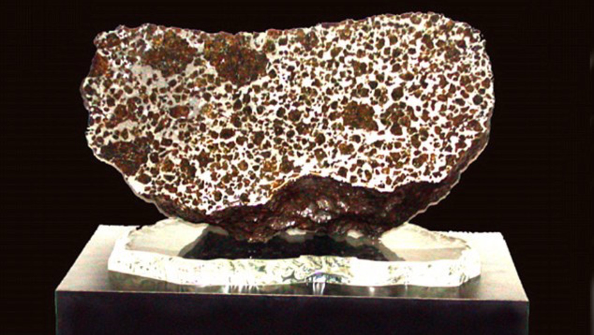橄榄陨石原石鉴别方法