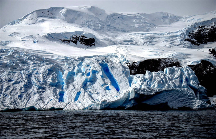 隐藏在南极冰层里的奇怪结构是什么存在诸多漏洞