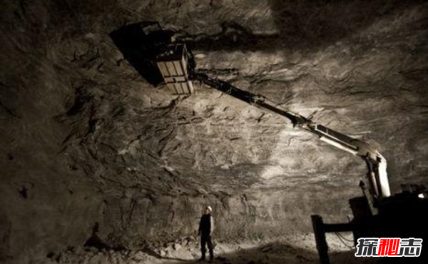 世界上最大的地下盐矿：足以容纳400多人(年产700多万吨)
