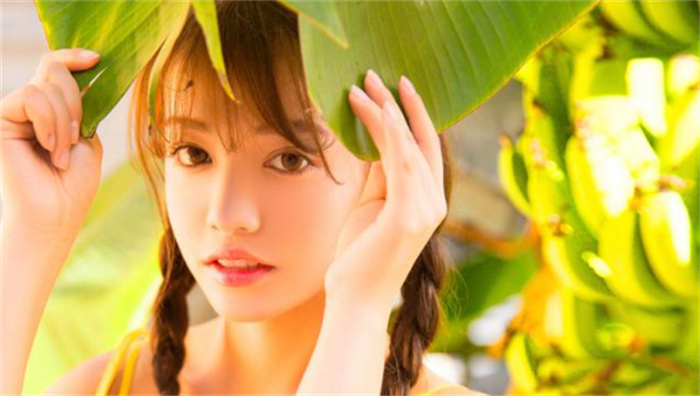 有哪几种面相特征的女人感情不顺（瞳孔过大）