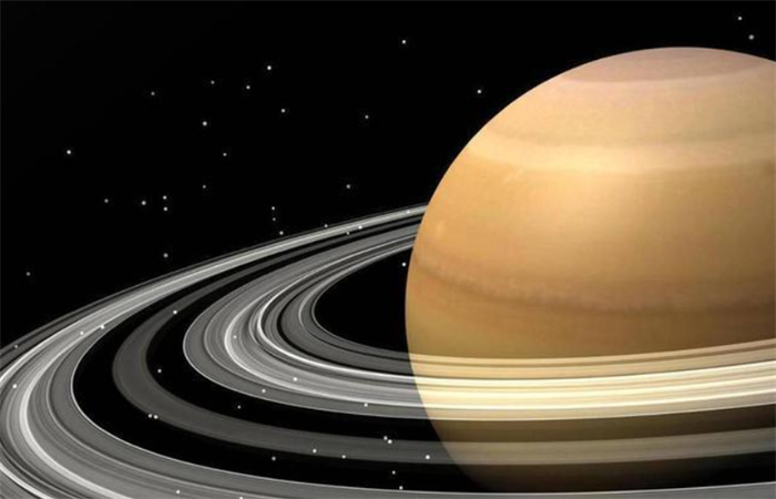 来自太阳系的最新发现  土星环正在加热其大气层
