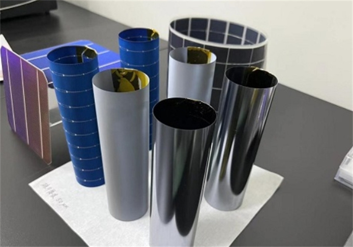 柔性单晶硅太阳电池诞生了，弯曲角度超过360度