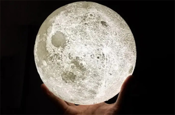 宣传了那么久的人造月亮 为啥现在看不到了（人造月亮）