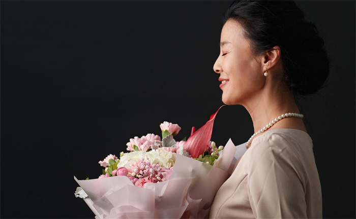 好命的4大生肖女  子女长大必有成就  家庭氛围很轻松