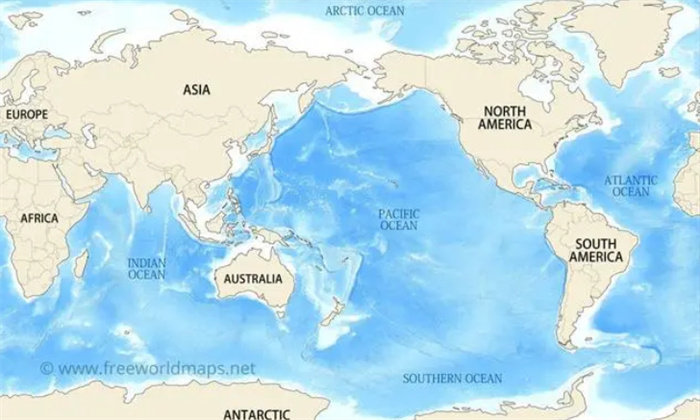 太平洋面积超乎想象  与世界地图严重不符  占据地表近一半