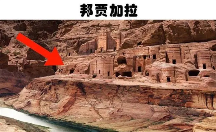 大量房屋被雕刻在悬崖上 如今被发现的5大失落之城