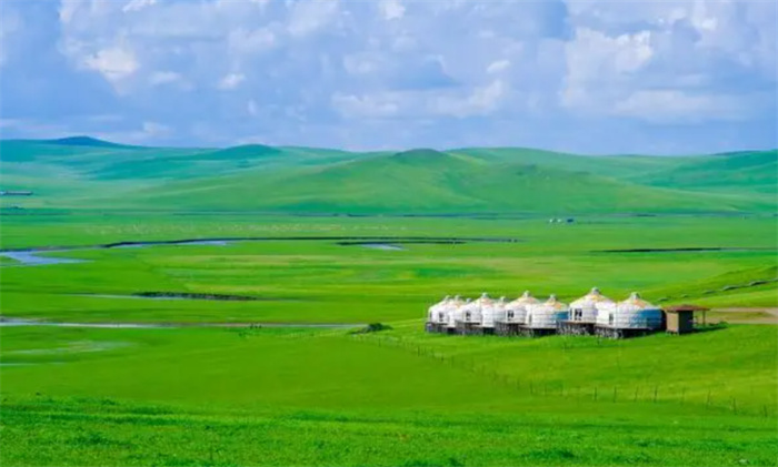 世界上最大的草原  是呼伦贝尔大草原的30倍