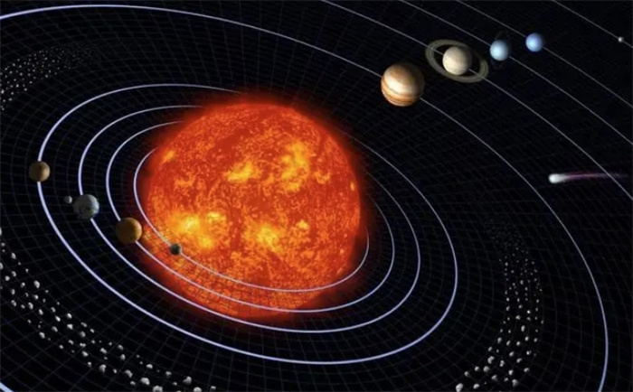 根据木星迁移理论，它曾撕碎过一颗行星，让其了变成小行星带