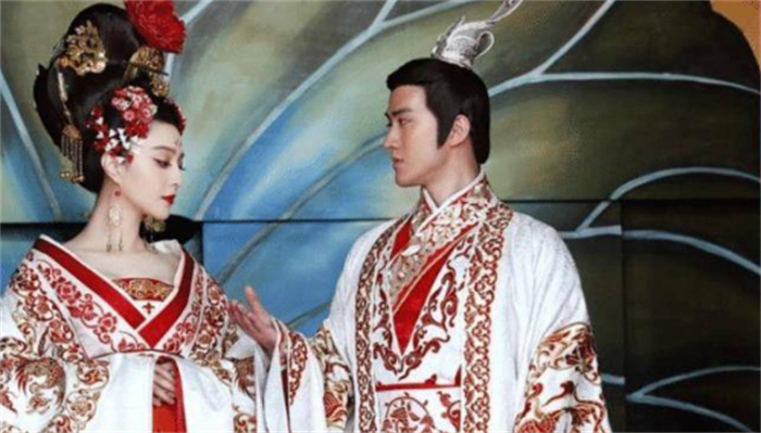 武则天为了争夺权势 是不是杀死亲生女儿（后宫争权）