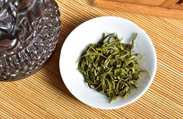 茶叶是毒品吗 不是（是一种常见的绿色植物）(图1)