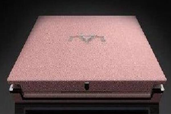 世界上最贵的电脑，Luvaglio600多万元人民币