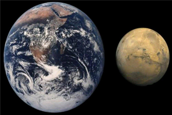火星上看地球真实照片 在火星上看地球是