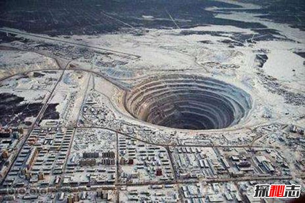 人类为什么不能挖到地球中心？人类挖出最深坑(12263米)(图4)