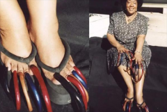 世界上脚趾甲最长的人 英国54岁中年妇女Kathy Hayes