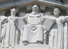 孔子雕像出现在美国最高法院大楼，已经伫立80多年了，该不该收费
