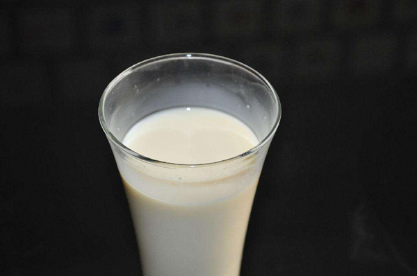 纯牛奶可以加热吗?纯牛奶加热有害处吗（45℃-50℃）(图3)