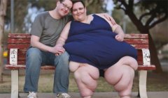 世界上最胖的女人 体重有1450斤（最胖女人）