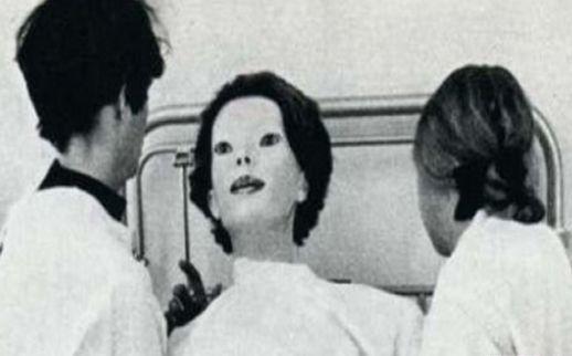 1972面无表情的女人 长相神似假人 美国医院惨案真相（科幻小说）