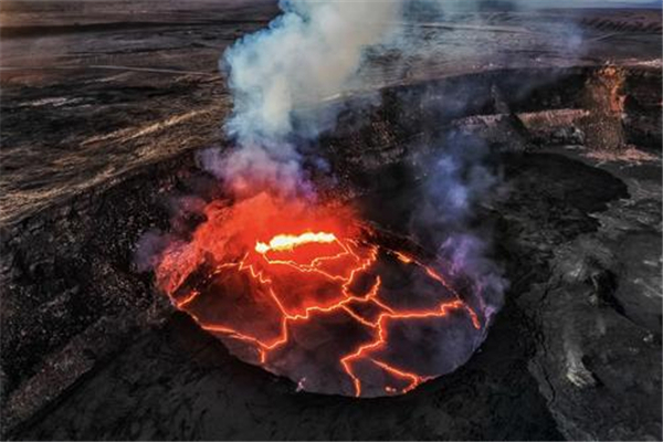 最大死火山图片