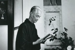 日本获得诺贝尔文学奖的作家：川端康成(以及大江健三郎)