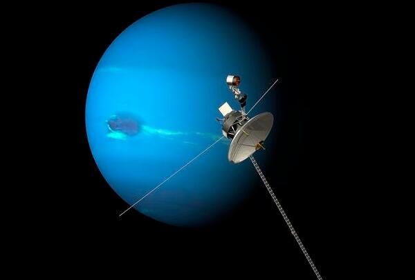 海王星是什么颜色，蓝色（因大气中有甲烷存在/吸收红橙光）(图5)
