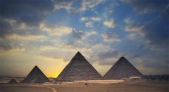 玛雅人也建造了金字塔，它和古埃及人建造的金字塔有什么不同吗？