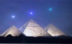 古埃及金字塔隐藏着什么秘密，它是如何被人类建造出来的？