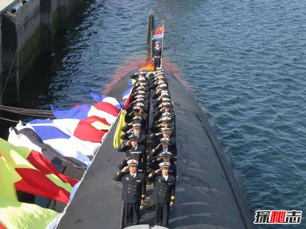 潜艇兵到底有多危险？上厕所失误导致潜艇沉没(图4)