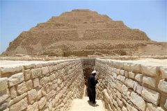 古埃及修建金字塔靠的不是奴隶？真正的建造者原来是他们