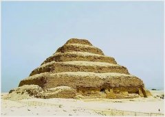 金字塔下发现巨大迷宫，藏着人类起源之谜？资料为何被禁止公开？