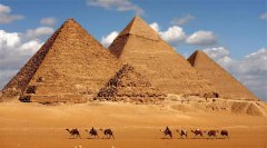 世界七大奇迹之一，雄伟壮观的埃及金字塔，你去看过吗？