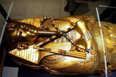 19岁离世的古埃及法老图坦卡蒙 死因成谜 他的骸骨太奇怪了